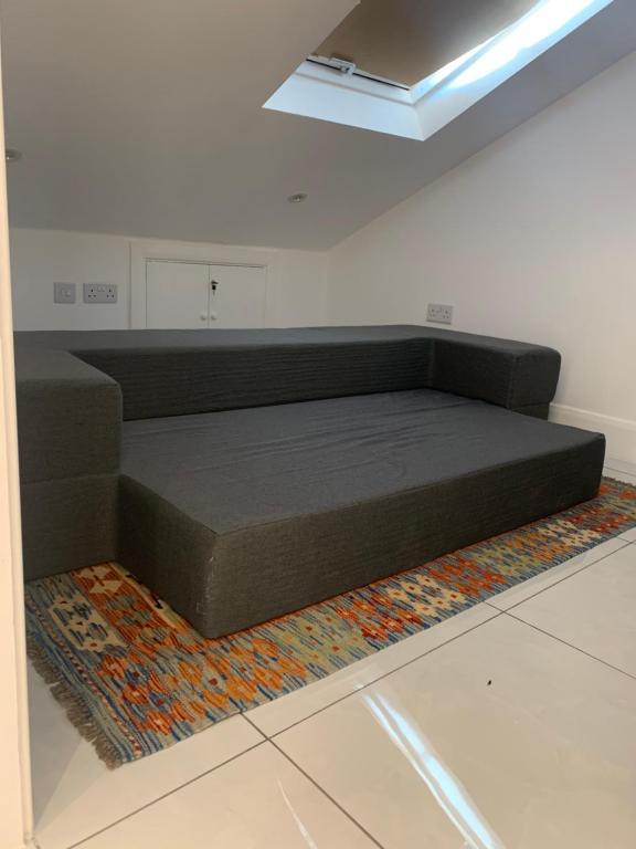 Air Conditioned Modern Double Bed Room With Private Attached Bathroom - Free Parking - Near London Heathrow Airport & Southall Broadway Eksteriør billede