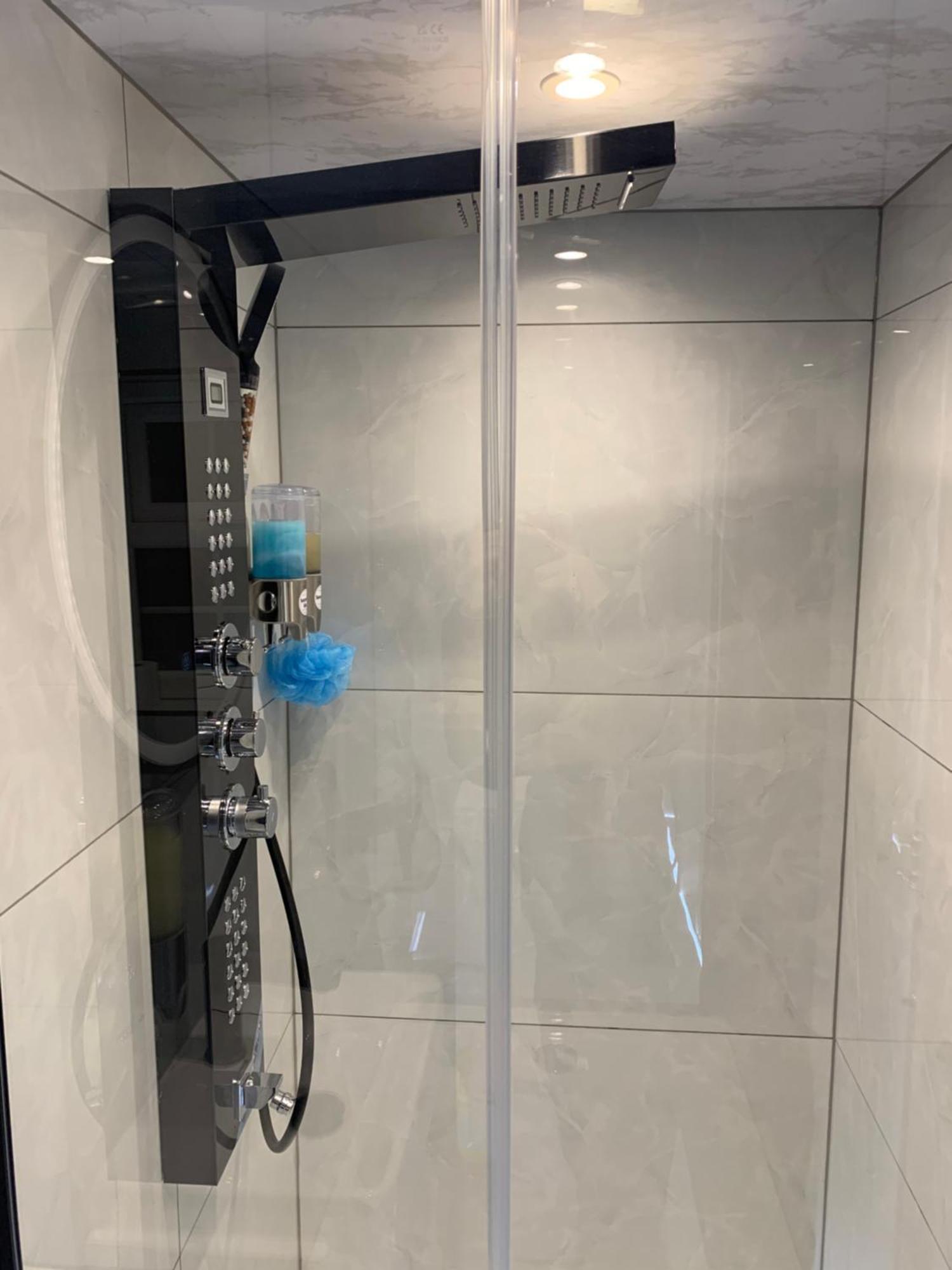 Air Conditioned Modern Double Bed Room With Private Attached Bathroom - Free Parking - Near London Heathrow Airport & Southall Broadway Eksteriør billede